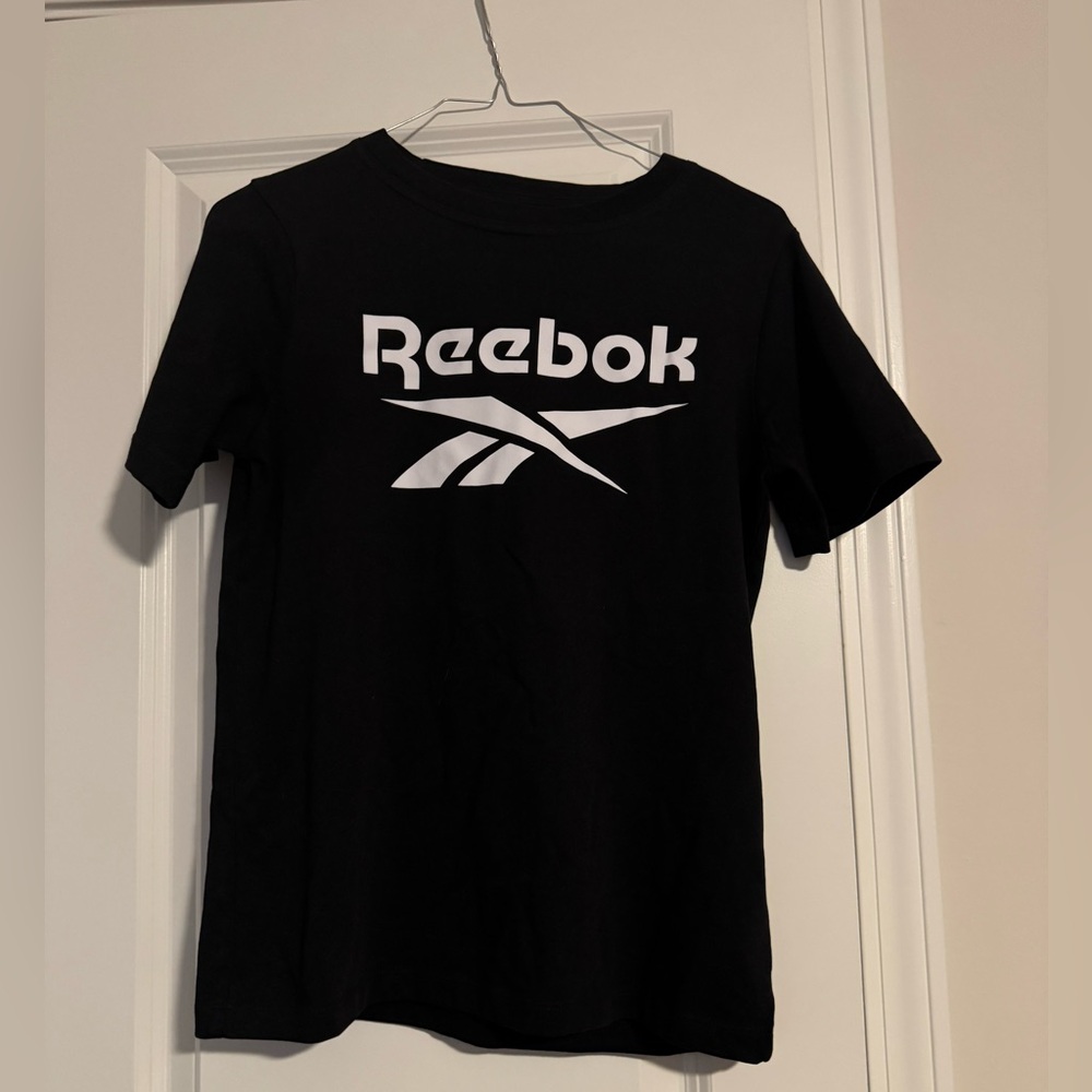 Reebok T-shirt